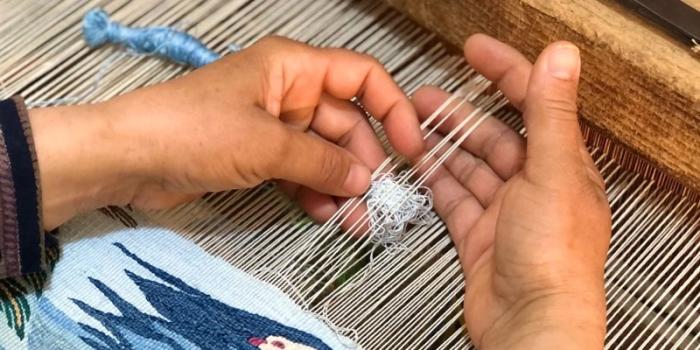 صناعة النول اليدوي